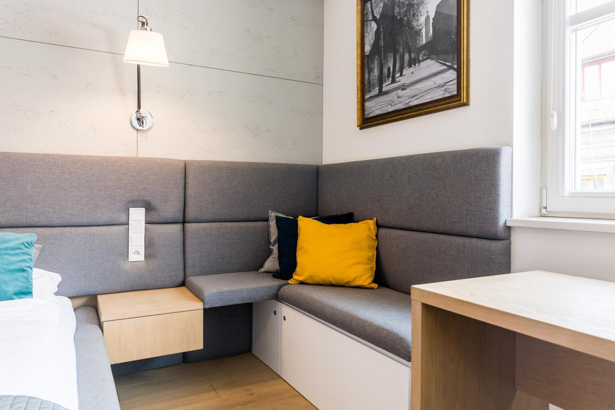 Old Town Premium Queen'S Apartments Krakow Exterior photo